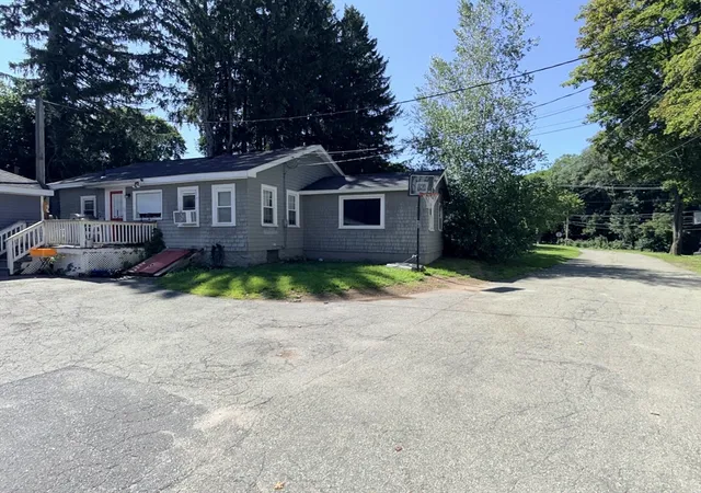 21st image of 110 River St, Hudson, MA 01749 | MLS# 73566264