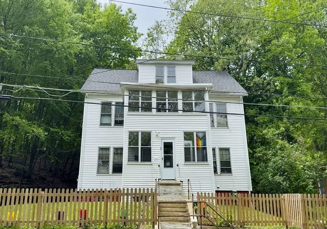 1st image of 183 Greenwood St, Gardner, MA 01440 | MLS# 73528313