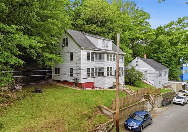 2nd image of 183 Greenwood St, Gardner, MA 01440 | MLS# 73528313