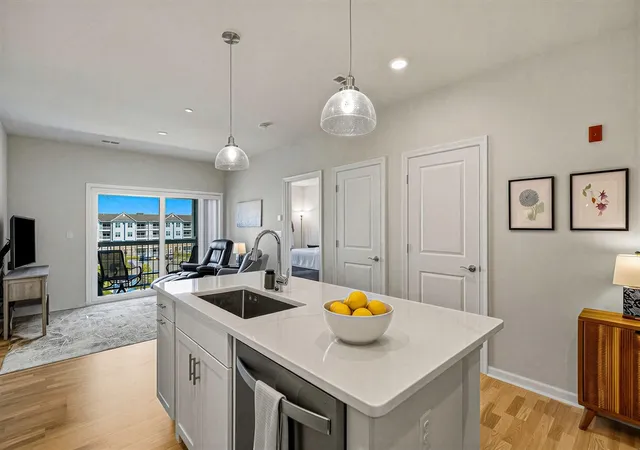 Homes for sale in Westborough, MA | 6305 Peters Farm Way #6305, Westborough, MA 01581 | MLS# 73544516