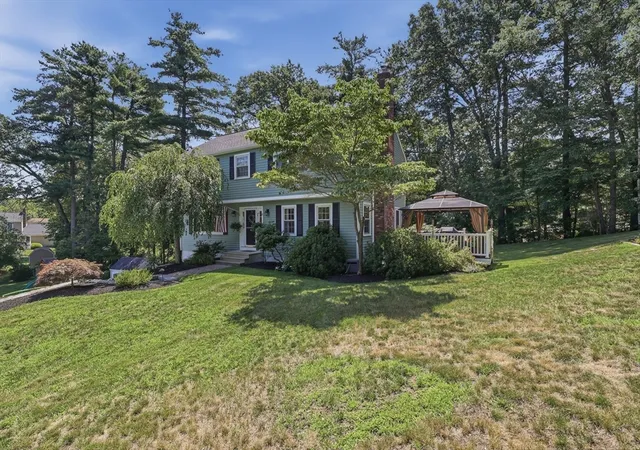2nd image of 4 Martin Circle, Hudson, MA 01749 | MLS# 73556964