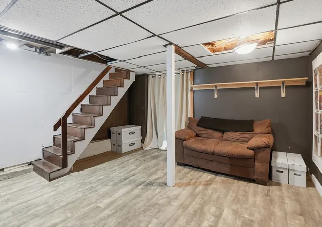 4th image of 123 Woodland Avenue, Gardner, MA 01440 | MLS# 73542488