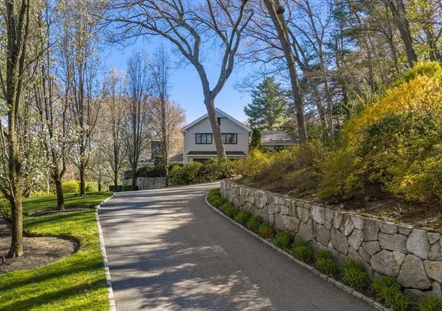 2nd image of 44 Meadowbrook Road, Weston, MA 02493 | MLS# 73511241