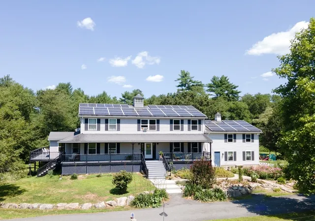 1st image of 511 Old Fall River Rd, Dartmouth, MA 02747 | MLS# 73566950