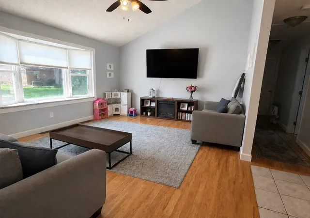 5th image of 24 Montclair St, Chicopee, MA 01013 | MLS# 73561512