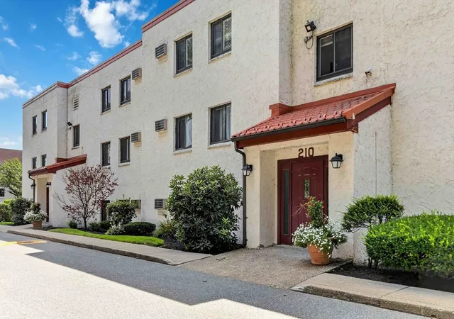 Photo 1 of Sale Pending at 210 Fellsview Ter #212, Stoneham, MA 02180 | MLS# 73563265 | Listing updated on 2026-09-05