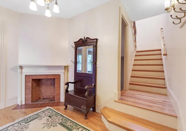 3rd image of 38 Fifth St, Medford, MA 02703