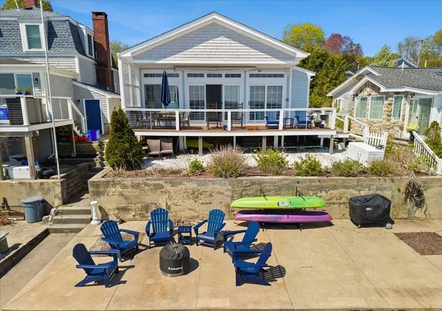 Homes for sale in Bristol, RI | 106 King Philip Ave, Bristol, RI 02809 | MLS# 73522171