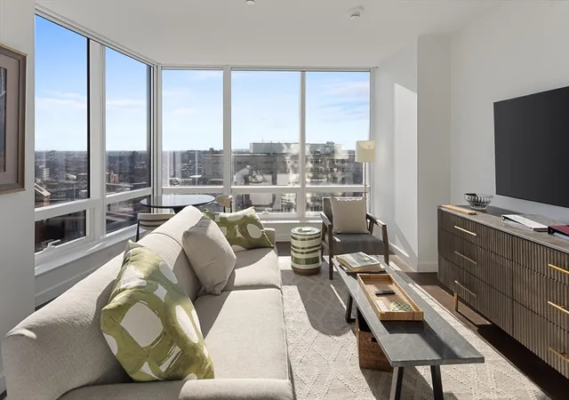 3rd image of 430 Stuart St #1505, Boston, MA 02116 | MLS# 73534030