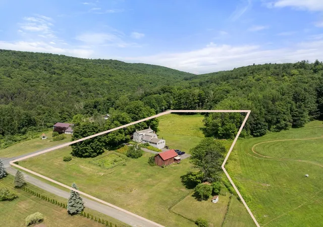 4th image of 287 Williamsburg, Conway, MA 01096 | MLS# 73545463