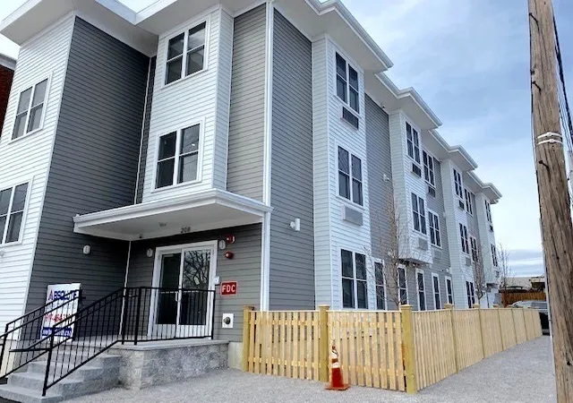 1st image of 208 208a Neponset Valley Pkwy, Hyde Park, MA 02136 | MLS# 73565138