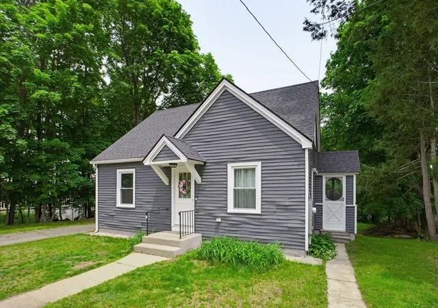 Homes for sale in Monson, MA | 25 Flynt Ave, Monson, MA 01057 | MLS# 73529638