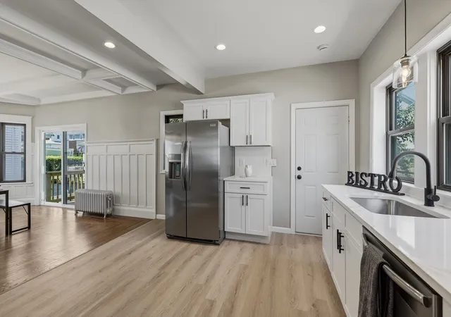 Photo 3 of Sale Pending at 61 W Glen St, Holyoke, MA 01040 | MLS# 73553818 | Listing updated on 2026-08-11