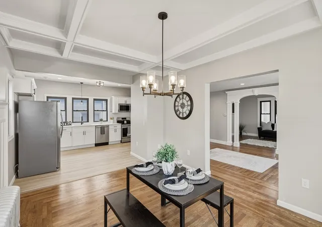Photo 4 of Sale Pending at 61 W Glen St, Holyoke, MA 01040 | MLS# 73553818 | Listing updated on 2026-08-11