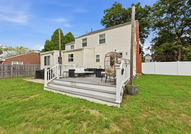 40th image of 108 Fenway Dr, Springfield, MA 01119 | MLS# 73553266