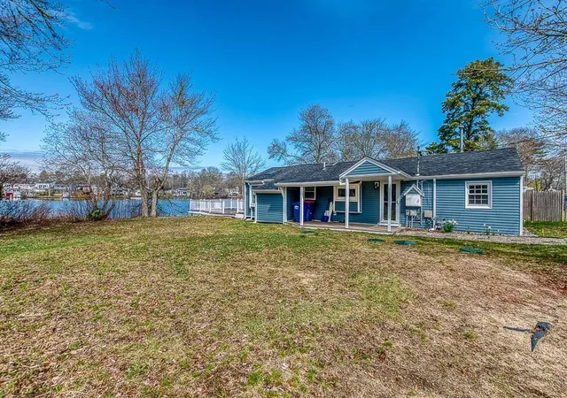 5th image of 28 Lakeview, East Wareham, MA 02538 | MLS# 73503211