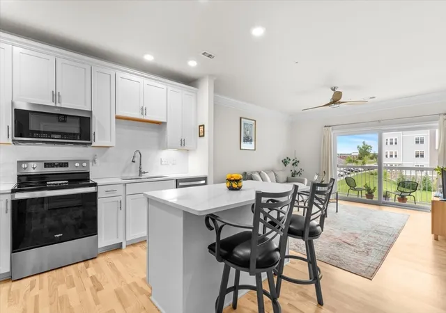 Condo for sale at 3202 Peters Farm Way #202, Westborough, MA 01581 | MLS# 73541086