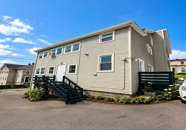Homes for sale in Spencer, MA | 2 Church St, Spencer, MA 01562 | MLS# 73546485