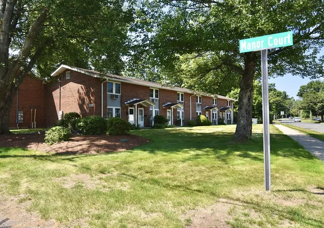Homes for sale in Springfield, MA | 12 Manor Court #12, Springfield, MA 01118 | MLS# 73545631