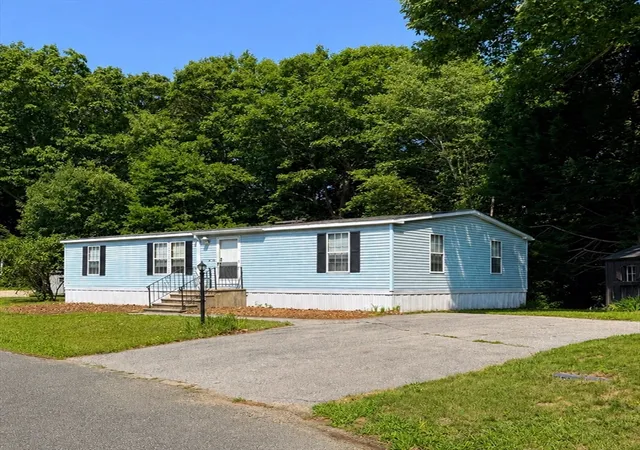 2nd image of 143 Millers River Dr, Athol, MA 01331 | MLS# 73554731