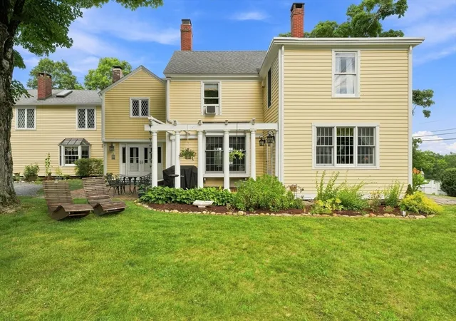 2nd image of 170 Brookfield Rd, Warren, MA 01010 | MLS# 73565170