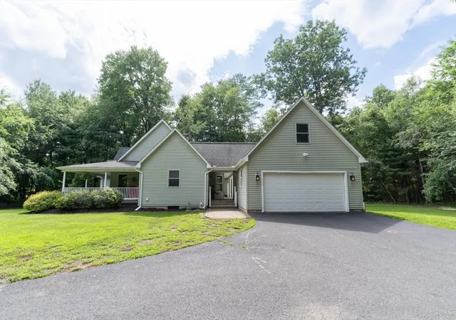 Homes for sale in Belchertown, MA | 132 Springfield Rd, Belchertown, MA 01007 | MLS# 73548761