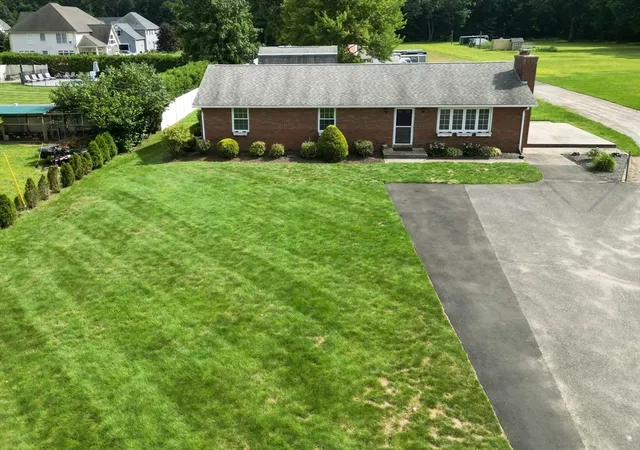 3rd image of 571 Mill St, Feeding Hills, MA 01030 | MLS# 73558327