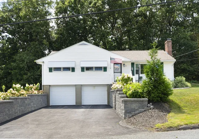Photo 3 of Single family home for sale at 23 Mary Ann Dr, Worcester, MA 01606 | MLS# 73564602 | Listing updated on 2026-09-17