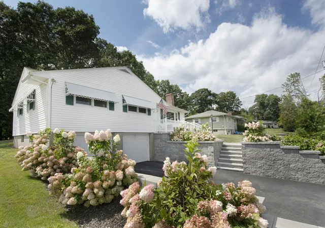 Photo 4 of Sale Pending at 23 Mary Ann Dr, Worcester, MA 01606 | MLS# 73564602 | Listing updated on 2026-10-08