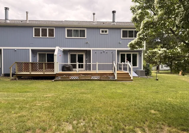 Homes for sale in Bellingham, MA | 7 Tropeano Ct #7, Bellingham, MA 02019 | MLS# 73537834