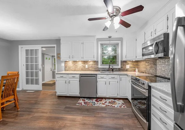 Photo 3 of Sale Pending at 10a North St, Wilmington, MA 01887 | MLS# 73557527 | Listing updated on 2026-08-26