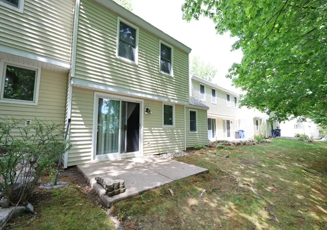 Homes for sale in Boston, MA | 58 Victoria Heights Ave, Boston, MA 02136 | Houzeo