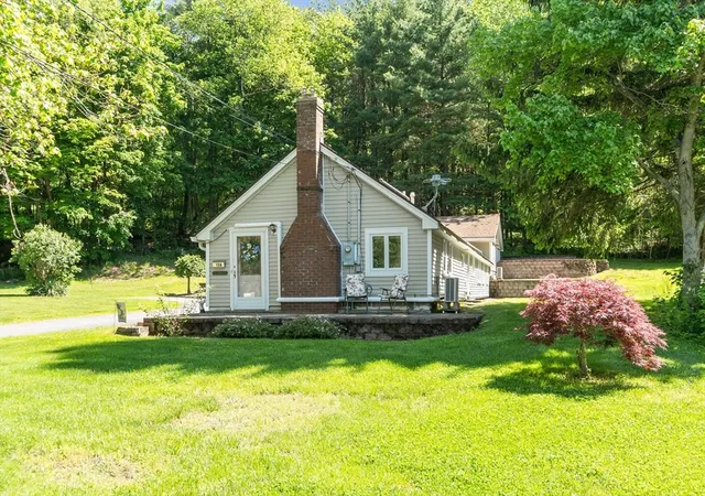 2nd image of 136 Fairbanks St, West Boylston, MA 01583 | MLS# 73525786
