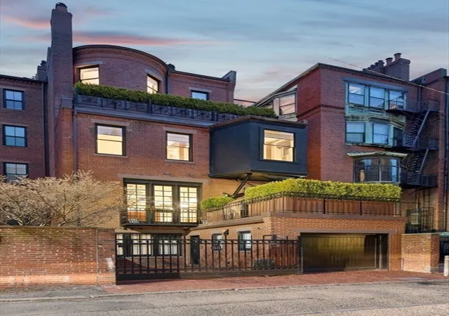 3rd image of 55 Commonwealth Avenue, Boston, MA 02116 | MLS# 73517239