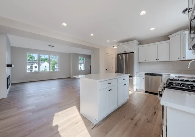 Photo 4 of Condo for sale at 112 Genest St #18, Dracut, MA 01826 | MLS# 73552334 | Listing updated on 2026-09-08