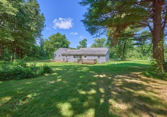 Photo 4 of Single family home for sale at 60 Burbank Rd, Sutton, MA 01590 | MLS# 73564056 | Listing updated on 2026-09-22