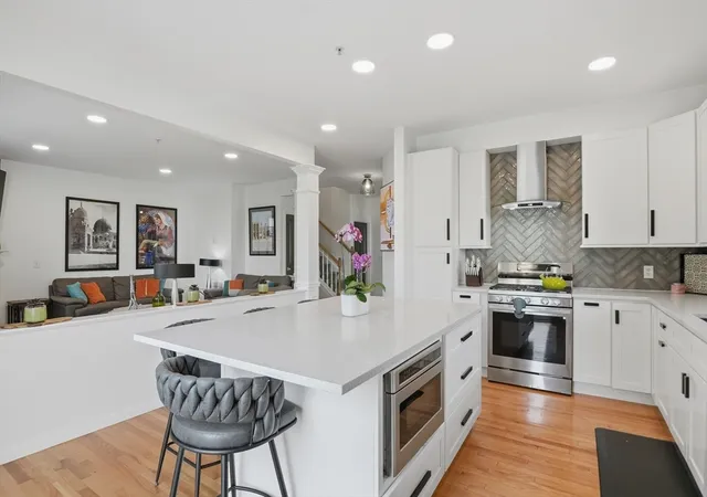 Photo 4 of Condo for sale at 17 Tulip Cir #17, South Grafton, MA 01560 | MLS# 73556617 | Listing updated on 2026-08-14
