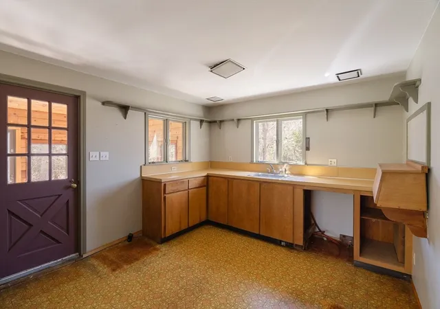 5th image of 24 Beetle Swamp Rd, Edgartown, MA 02539 | MLS# 73511131