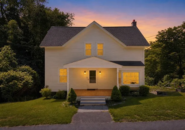 Photo 3 of Single family home for sale at 390 Main St, Hampden, MA 01036 | MLS# 73531243 | Listing updated on 2026-09-02