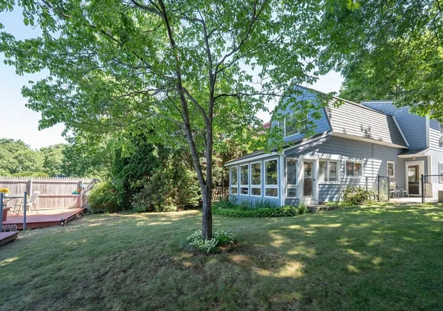 3rd image of 1519 Morton Ave, New Bedford, MA 02745 | MLS# 73535727