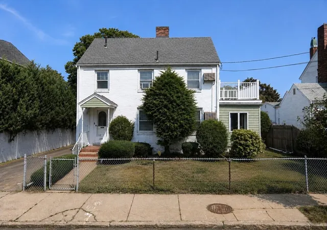5th image of 226 Main St, Medford, MA 02155 | MLS# 73559885
