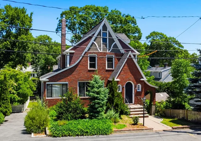 Homes for sale in Arlington, MA | 26 Perkins Street, Arlington, MA 02476 | MLS# 73544495
