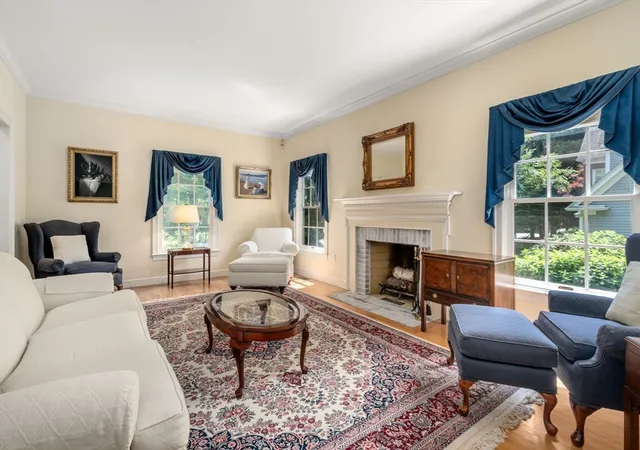 Homes for sale in Wellesley Hills, MA | 38 Upwey Rd, Wellesley Hills, MA 02481 | MLS# 73546333