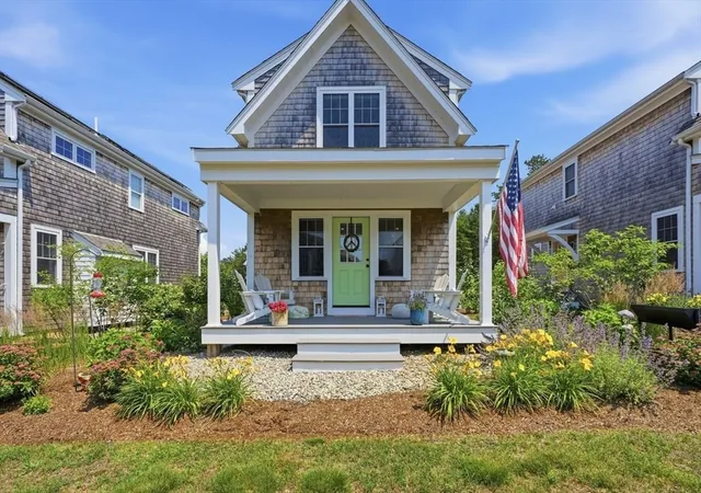 2nd image of 3 Moonlit Trl, Plymouth, MA 02360 | MLS# 73566061
