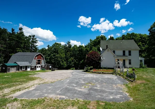 Homes for sale in New Salem, MA | 38 Blueberry Hill Rd, New Salem, MA 01355 | MLS# 73541367