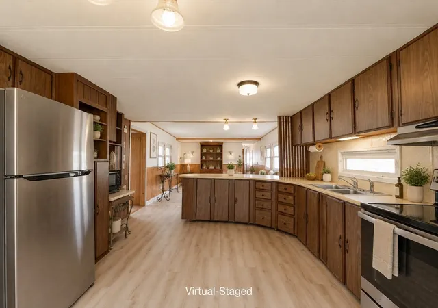 Photo 4 of Sale Pending at 281 Chauncey Walker St #153, Belchertown, MA 01007 | MLS# 73565931 | Listing updated on 2026-10-09