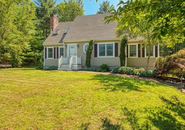 2nd image of 5 Daniel Road, Lakeville, MA 02347 | MLS# 73546995