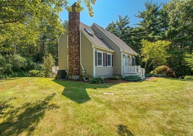 4th image of 5 Daniel Road, Lakeville, MA 02347 | MLS# 73546995
