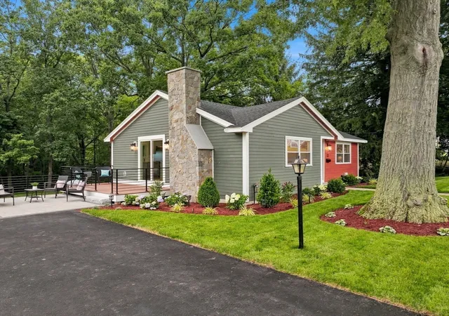 2nd image of 12 Burley Farm Rd, Danvers, MA 01923 | MLS# 73551352