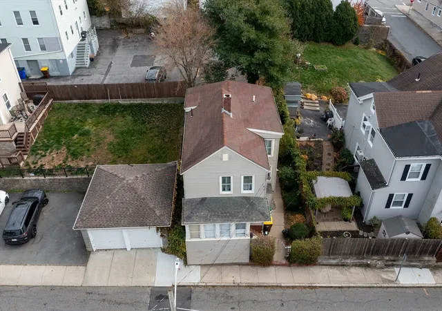 4th image of 89 Oak Street, Fall River, MA 02720 | MLS# 73515988